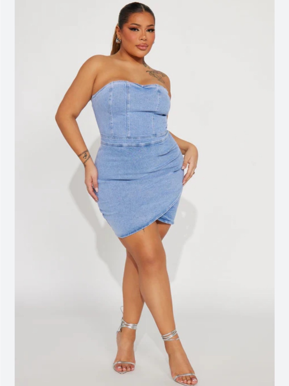 Size 3X Fashion Nova Strapless Light Blue Denim Bodycon Dress